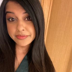 Meet your Posher, Asha